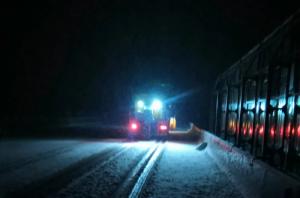 河南迎春雪，高远公司全力做好除雪保障